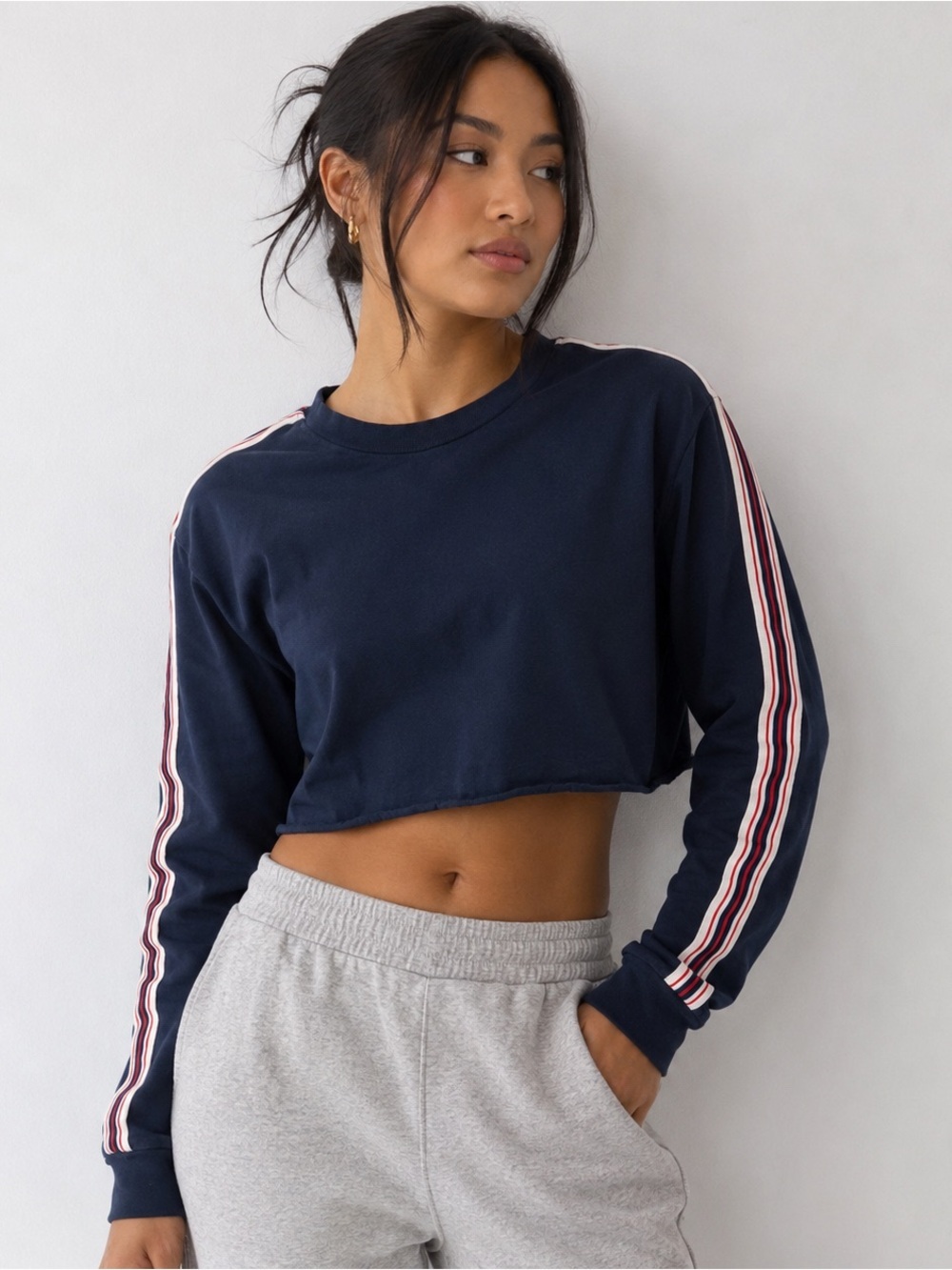 TNA by Aritzia Navy Cropped Long Sleeve Stripe Sleeve Top – Size Small